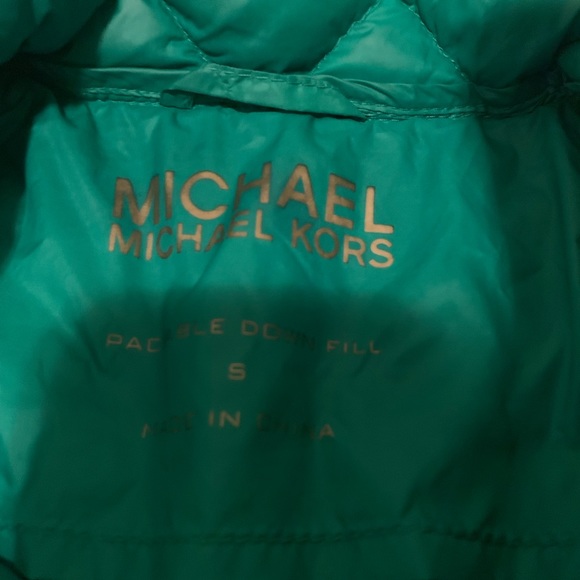 Michael Kors Green Puffer Jacket - Picture 2 of 4